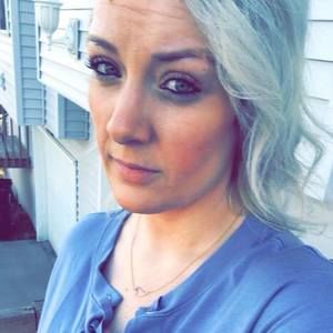 Meet your Posher, Stacie